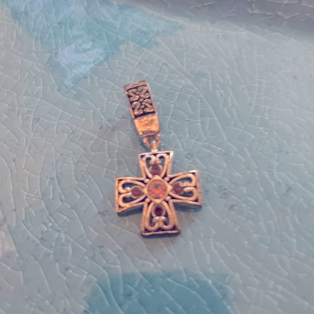 Necklace clasp